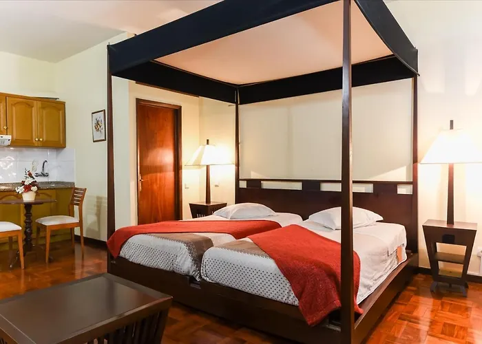 Residencial Colombo Bed & Breakfast Funchal 