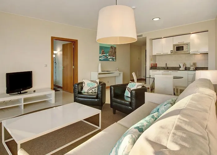 Pet friendly Dfm Happy Days A - Funchal Apartment