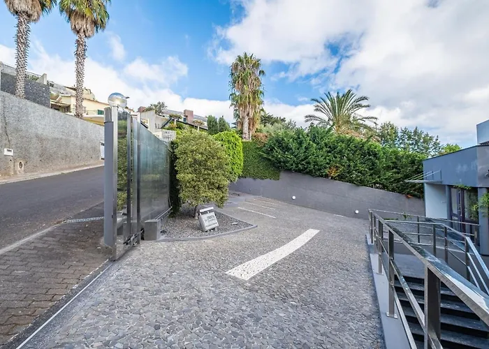 Vila Crerital - By Wehost Funchal 