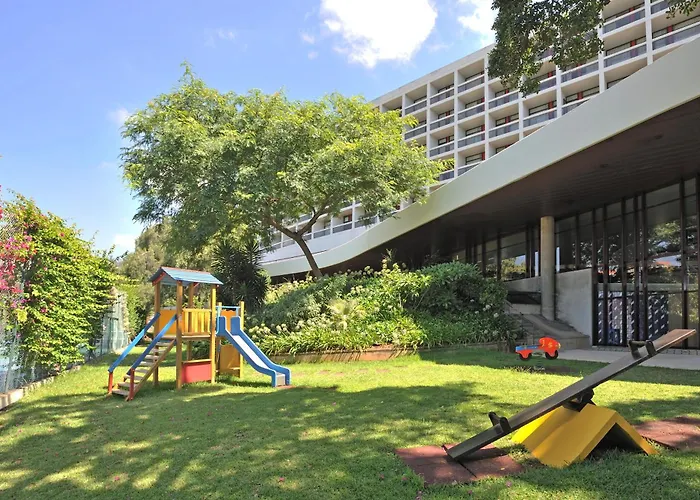 Casino Hotels in Funchal (Madeira) near Madeira Botanical Garden