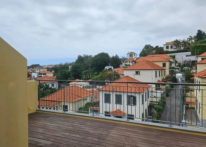 Funchal (Madeira) Vacation Rentals near Piazza delle Erbe