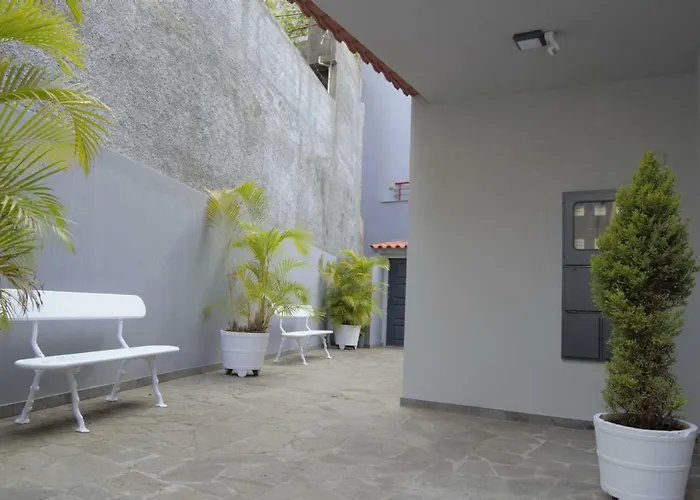Apartamentos Turisticos Vitoria By Petit Hotels Funchal 